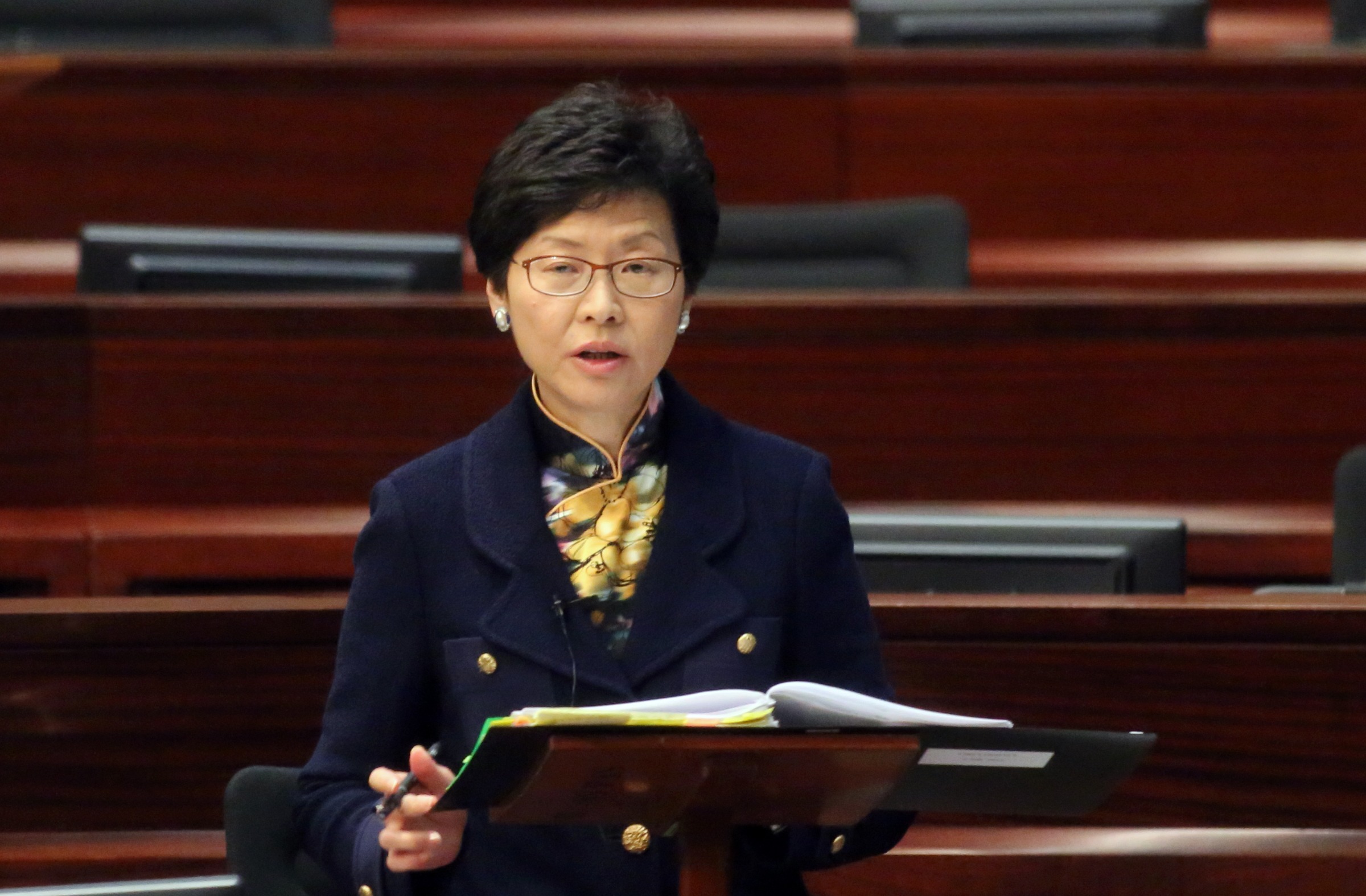 林郑谴责拉布，强调政府不会调动议程