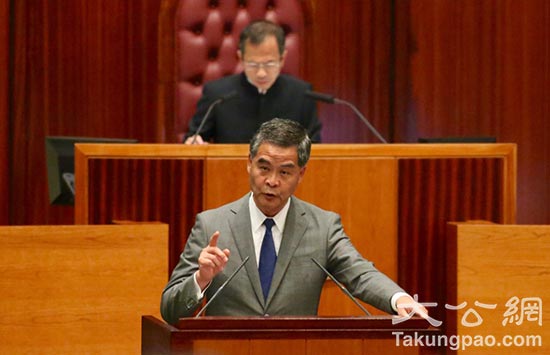 梁振英：建制派候选人可实事求是回应是否支持他连任