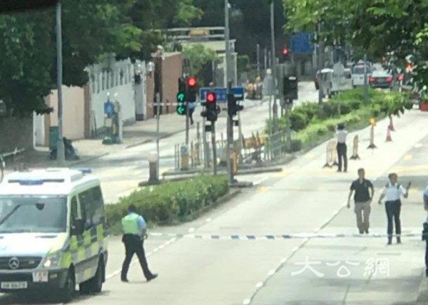 歌和老街疑現爆炸品  警方封閉現場