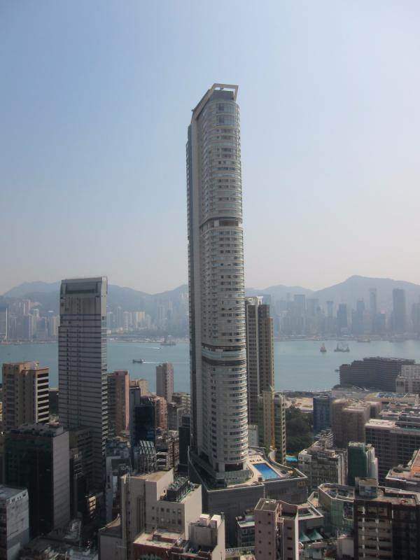 据土地注册处资料显示,新世界(00017)发展的尖沙咀豪宅名铸,该厦高层d