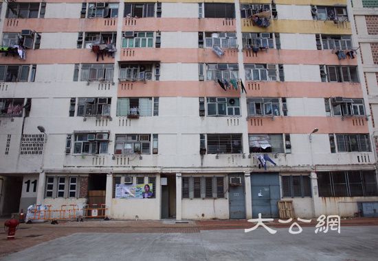 房委會擬重建黃大仙美東邨