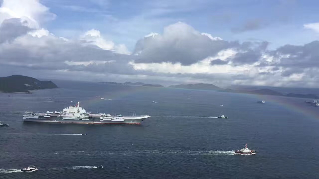 辽宁舰舰长揭秘:为何航母首次公开参观选择香港