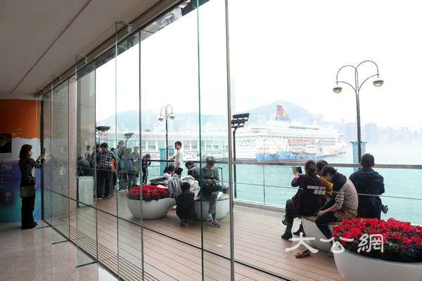 訪港旅客今年料逾6055萬人次