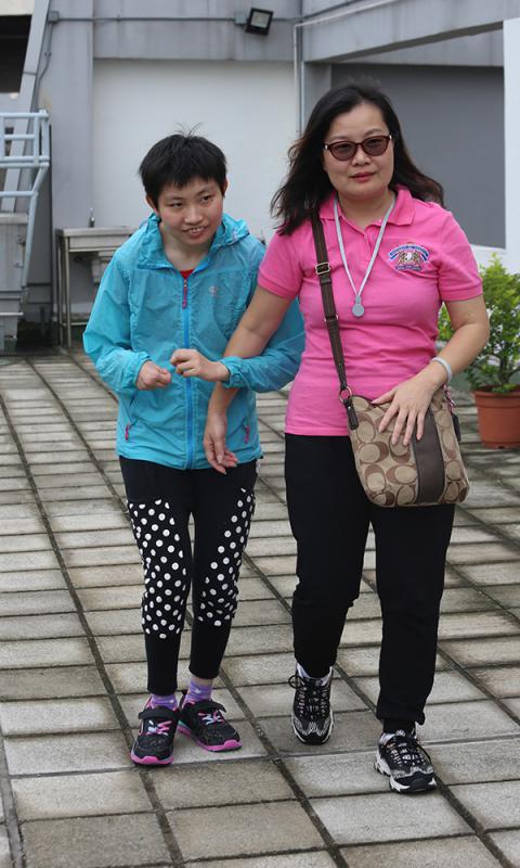 多女孩患雷特氏症