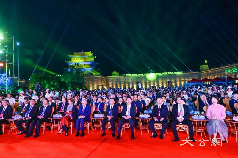 第八届敦煌行·丝绸之路国际旅游节19日开幕