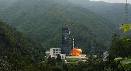 中国成功发射新技术试验双星