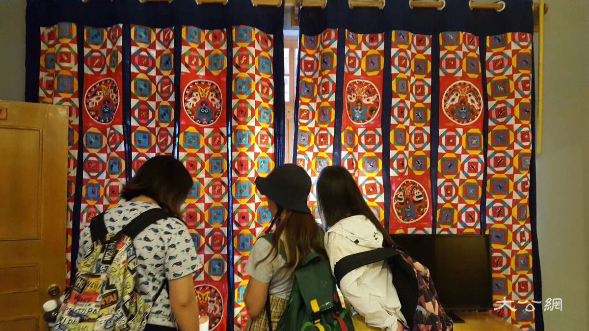 港学子点赞敦煌山庄