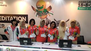 亚运会开幕在即 印尼志愿者热情接待