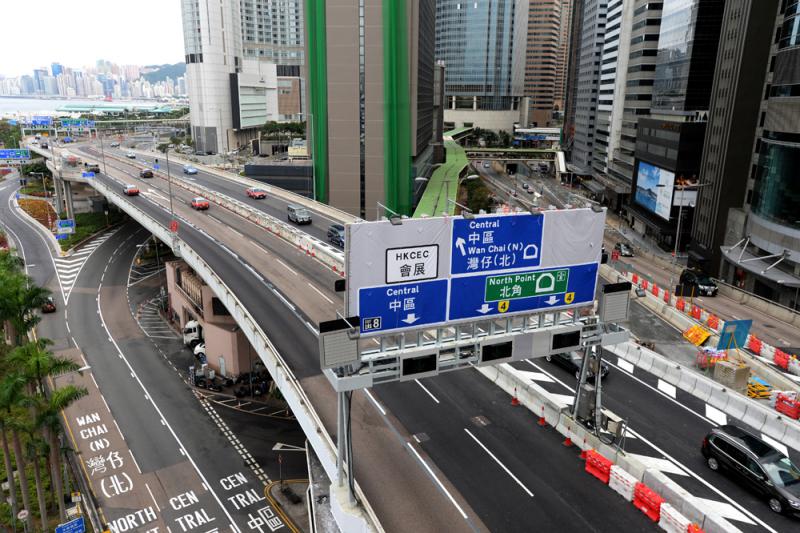 香港中湾绕道全面通车东廊到西隧口只需六分钟