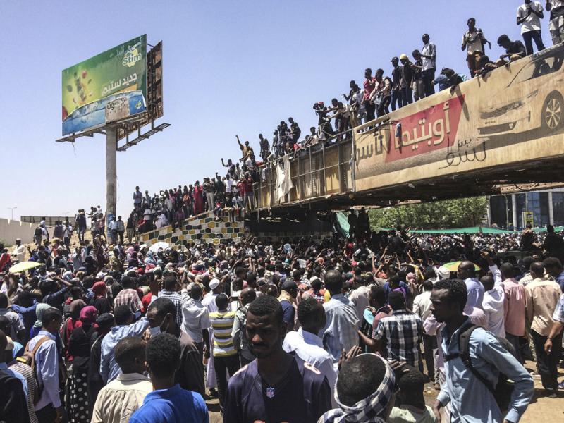 蘇丹爆千人示威 要求總統下台