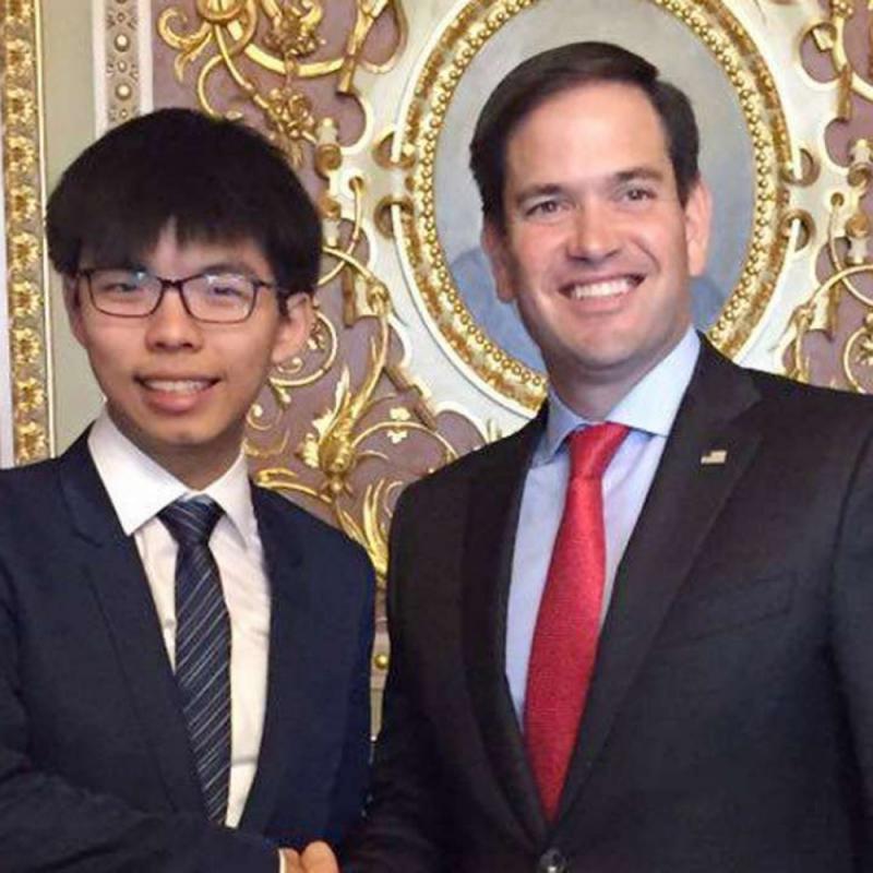 美貿戰推手與黃之鋒勾連 連番出招干預港事務 美貿戰推手與黃之鋒勾連 連番出招干預港事務