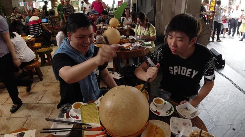 香港一共有多少人口_香港人口有多少