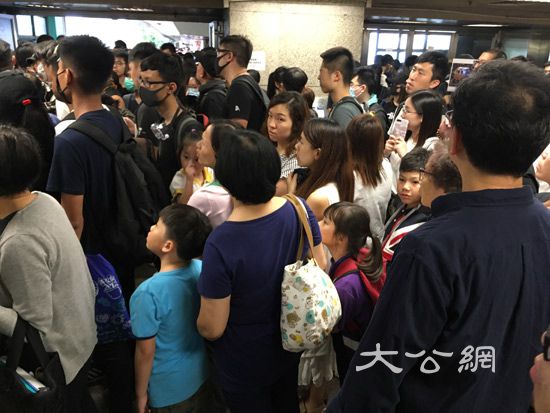 香港入境處：行使言論自由不應影響其他市民權利