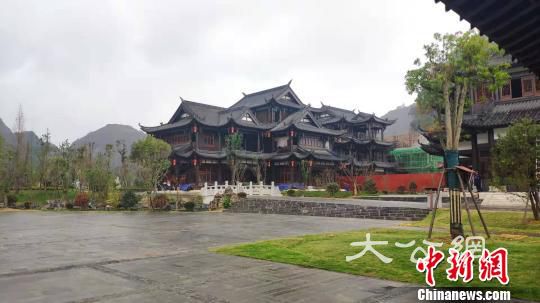 平遠古城一隅。 石小傑 攝 貴州青山綠水「淌」金銀 旅遊扶貧成效顯