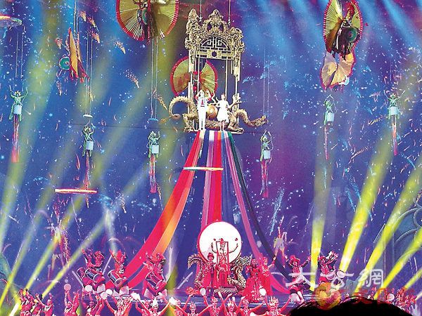 ■《龍秀》是個充滿中國表演藝術元素的表演。