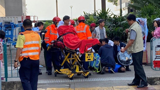 香港立法會議員何君堯遇襲受傷 警方拘捕一涉案者
