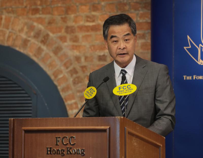 梁振英：外力視香港為攻擊中國軟目標