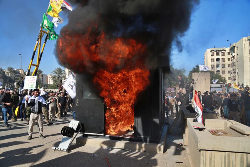 抗議空襲 伊拉克示威者攻入美使館