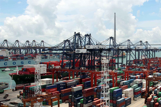 香港貨櫃吞吐量連跌23個月 接近最長連跌紀錄