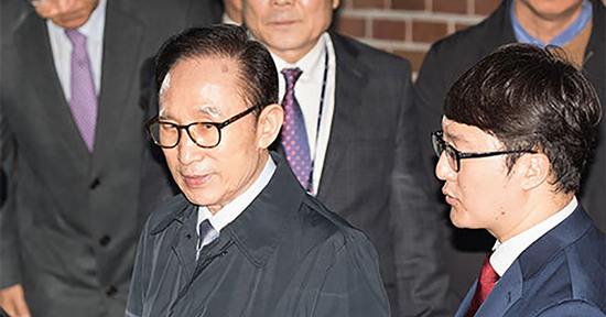 韓國前總統李明博涉貪案二審判監17年