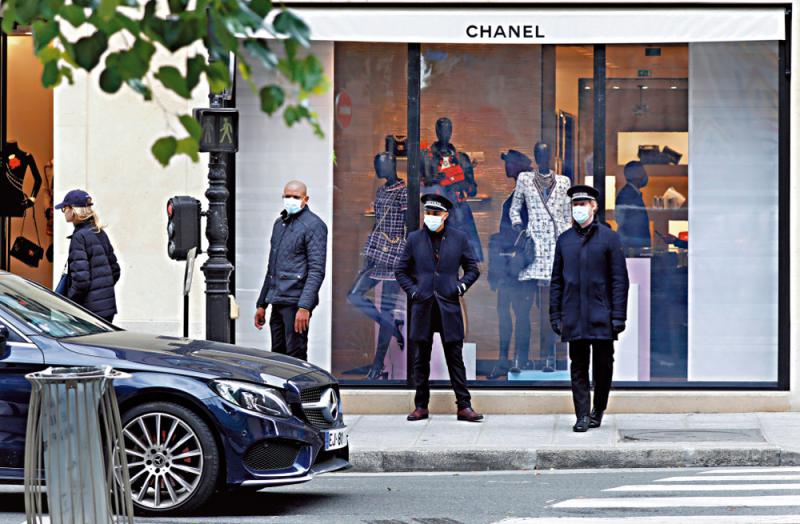 巴黎奢侈品店重開 手袋也有「隔離」期