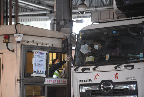 粵收緊跨境司機檢疫要求 業內憂影響糧食供應