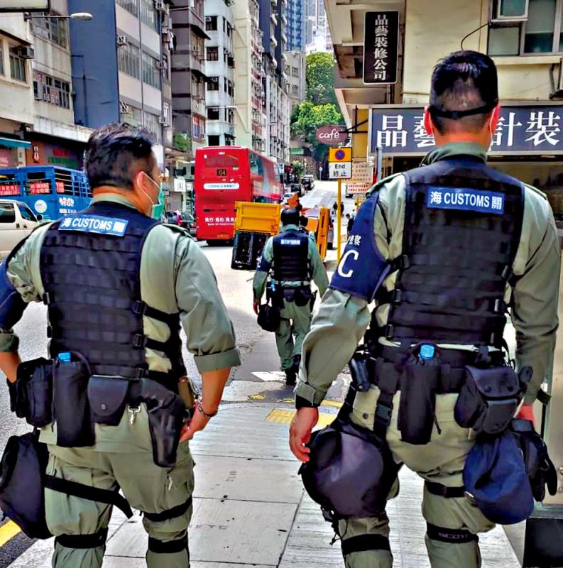 「特務警察」：香港再亂便玩完