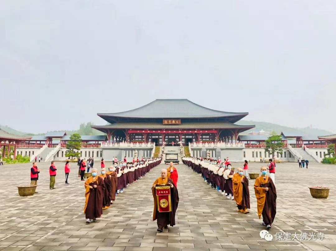 真经尊一叶妙法启十源 大佛光寺和坦博艺苑举行贝叶真经迎请供奉活动 大公网