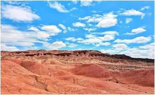 柴達木盆地紅崖火星村景區建設正式啟動