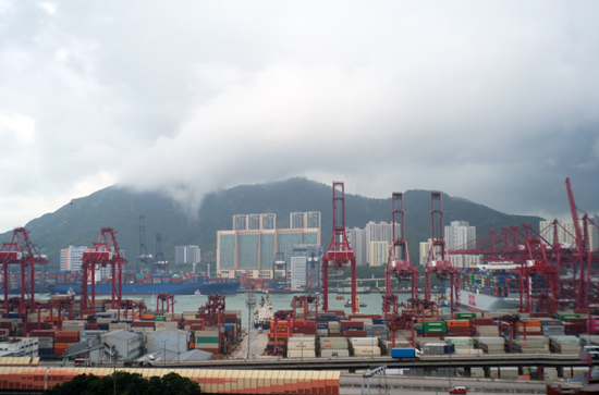 本港5月出口按年增24% 進口升26.5%