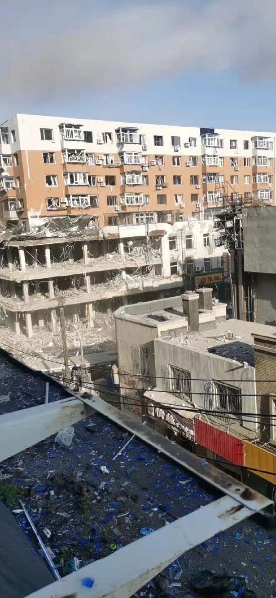 瀋陽食肆爆炸增至3死逾30傷　附近大廈被波及受損