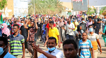 蘇丹政變增至7死 安理會今商局勢