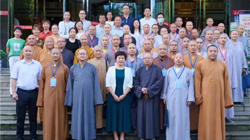 咸甯市佛教界圓滿舉辦“踐行佛教中國化方向”講經活動