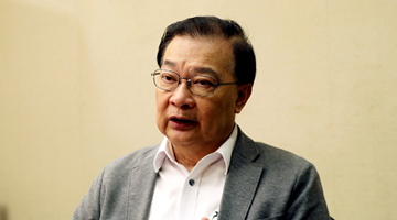 譚耀宗指香港行政長官選舉要延期或再行安排
