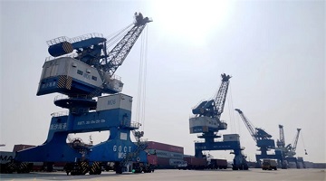 內地援港｜南沙港2月以來已裝卸超3.6萬貨櫃助港抗疫