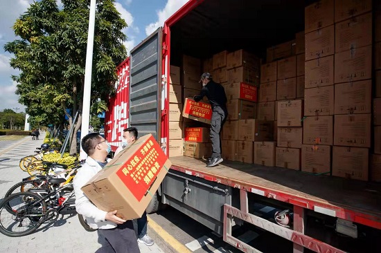 內地援港丨前海企業再伸援手 捐200萬元物資值