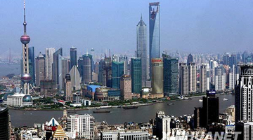 上海閔行區一工地至少63人陽性 工地宿舍升級中風險