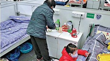 上海首次开设“亲子方舱” 核酸阴性家长可陪同阳性患儿
