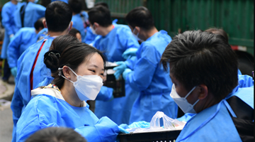 上海昨日新增本土69+869 新增死亡4例
