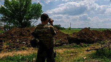 俄对外情报局：美国招募训练极端分子派往乌克兰参加战斗