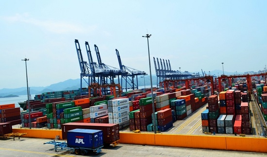 深圳港前五月吞吐量实现小幅增长 深港引航合作提升东部港区通航效率