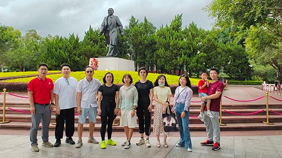 「慶祝香港回歸，華夏精神傳承」港澳深青年登高慶回歸