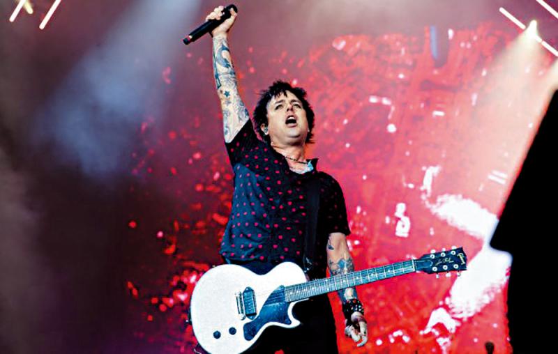 ﻿Green Day主唱宣布放弃美国国籍