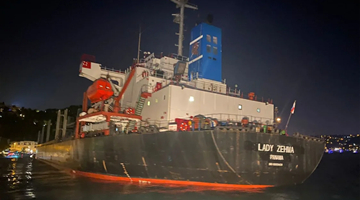 載有3000噸玉米 烏克蘭運糧船擱淺了
