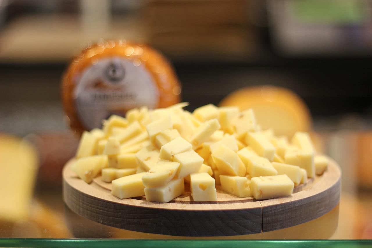 新國標年底落地 再制干酪市場或分級發展