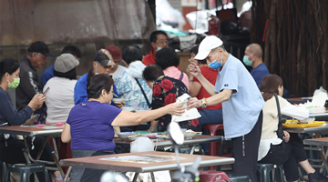 臺灣新增34556例本土確診 新增57例死亡病例