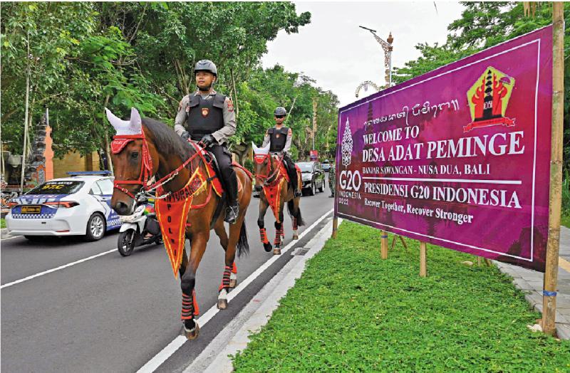 ?印尼出动1.8万军警护航峰会