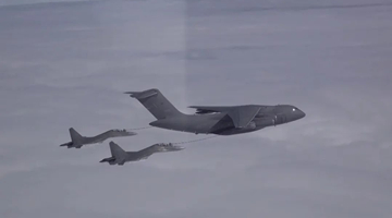 中俄空中戰略巡航現場畫面公布 軍機首次互降對方機場