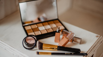 国家药监局通报5批次化妆品检出禁用原料，涉及悠宜、稚优泉等品牌