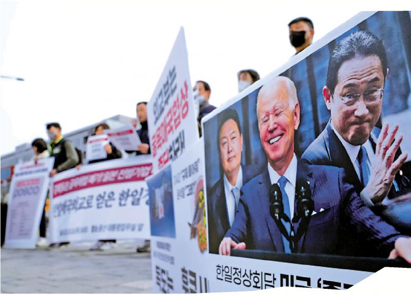 ﻿尹锡悦访日韩国民众反对声不绝 中方：反对个别国家搞“小圈子”